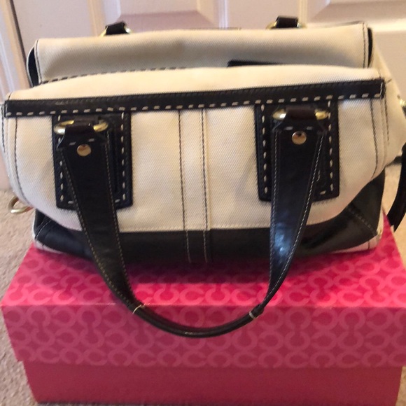 Hampton’s canvas and leather medium satchel - Picture 2 of 4